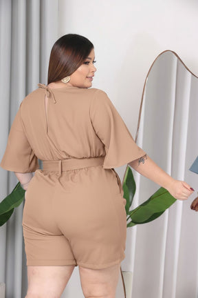 Macacão Manga Curta Verão Plus Size Feminino