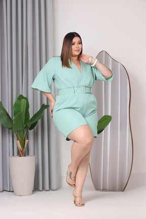 Macacão Manga Curta Verão Plus Size Feminino