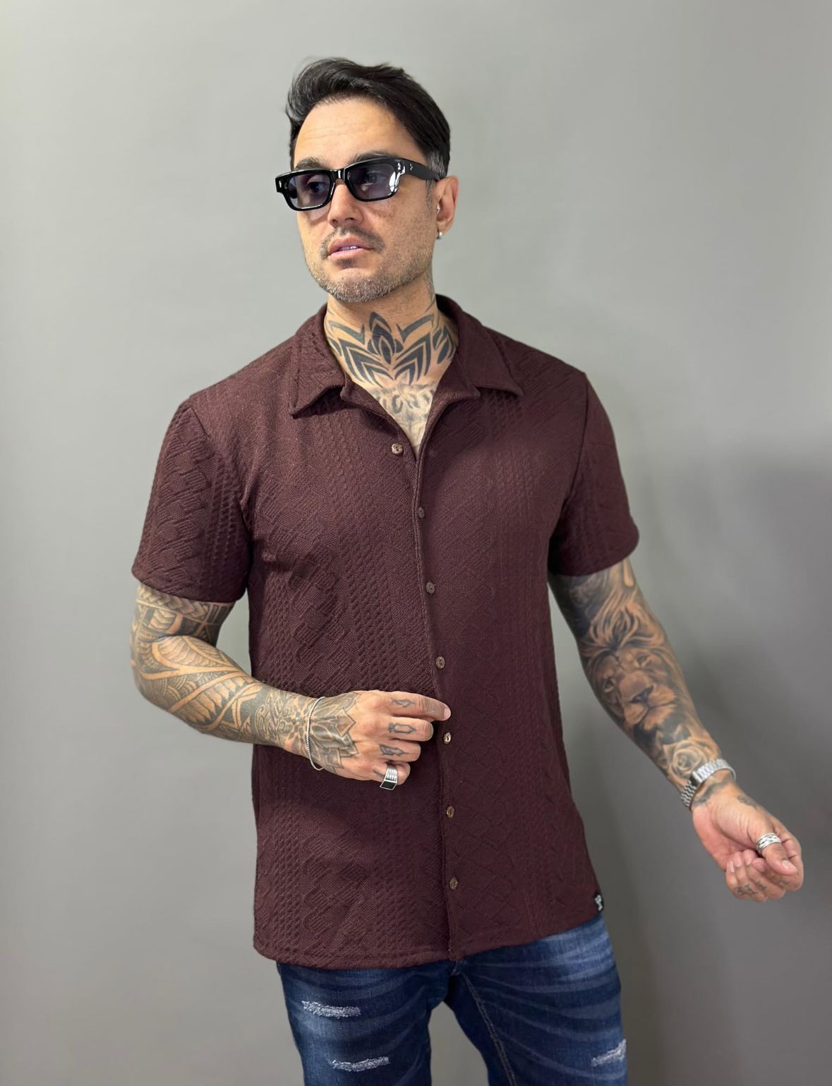 Camiseta texturizada Linho com Botões Masculino